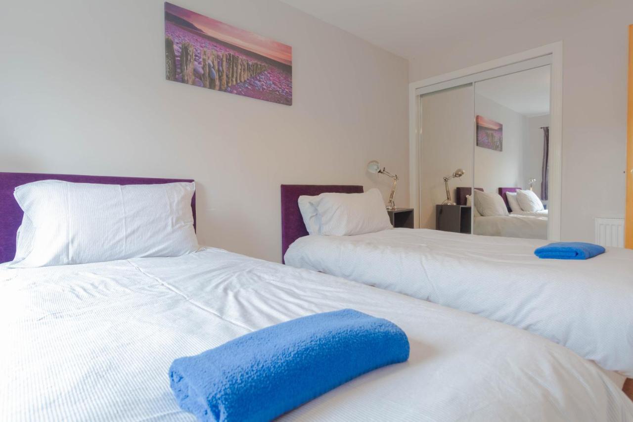 Park Lets Appartement Dumbarton Buitenkant foto