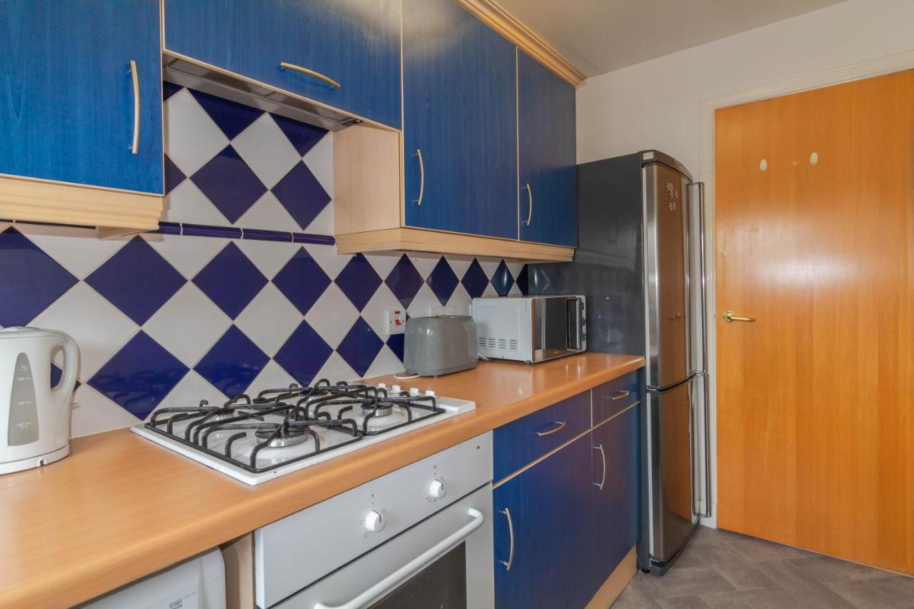 Park Lets Appartement Dumbarton Buitenkant foto
